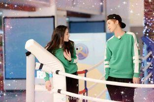 鹿晗迪丽热巴背景图,青春偶像的甜蜜碰撞